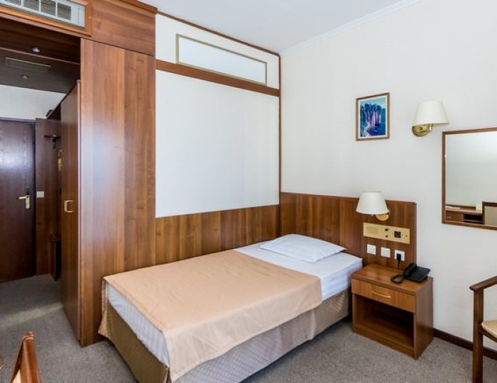 СТАНДАРТНЫЙ 1-МЕСТНЫЙ 1 КАТЕГОРИИ (С БАЛКОНОМ) - Санаторий «Белая Русь» Майский