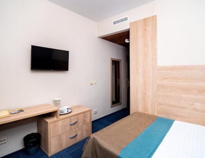 СТАНДАРТНЫЙ ПЛЮС 1-МЕСТНЫЙ (С БАЛКОНОМ) - Санаторий «Белая Русь» Майский